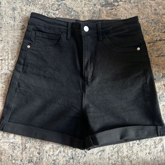 Risen denim shorts size medium brand new with tags - Picture 1 of 6